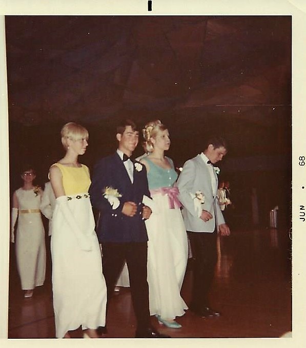 Mary Davis (background), Anne Lawrence, Ron June, ??, ??. Submitted by Ron June.